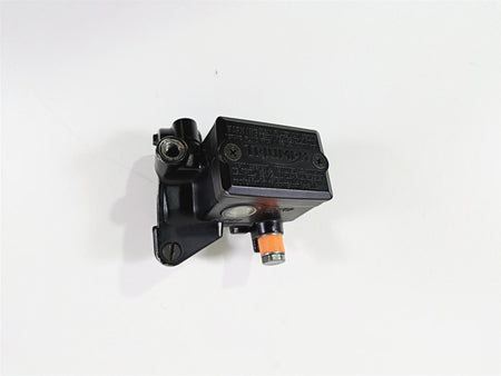 2015 Triumph Tiger Explorer XC Nissin Front Brake Master Cylinder 5/8 T2025830 {{ shop.shopifyCountryName }} - Mototech271
