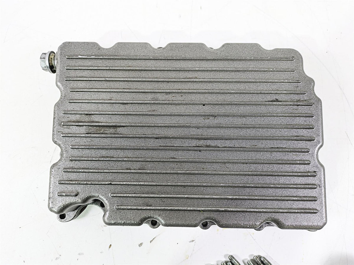 2010 Harley VRSCF Muscle Rod Oil Pan Engine Bottom Cover 26104-01K {{ shop.shopifyCountryName }} - Mototech271