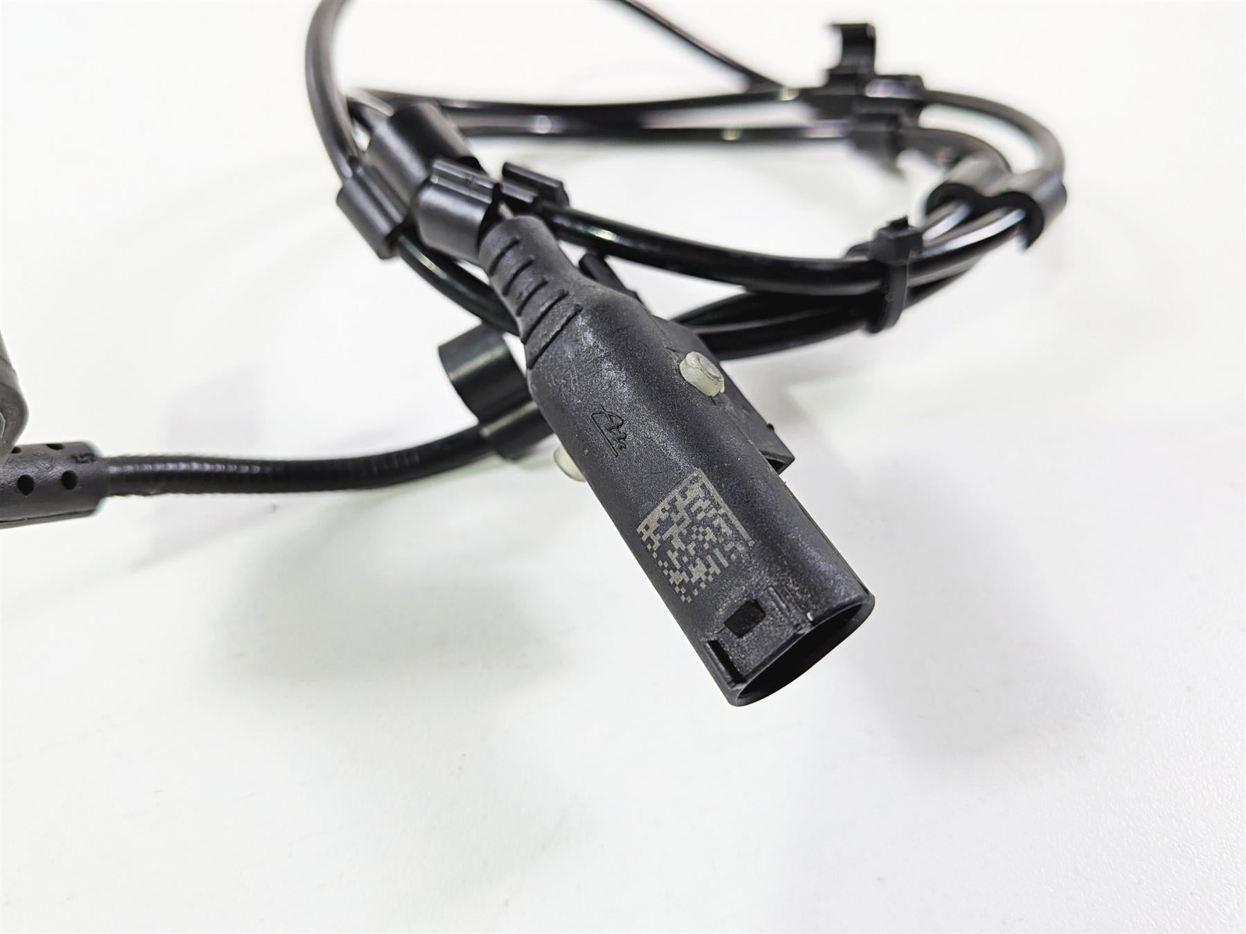 2023 BMW R1250RT RTP K52 Front Abs Brake Wheel Speed Sensor 34529443105 {{ shop.shopifyCountryName }} - Mototech271