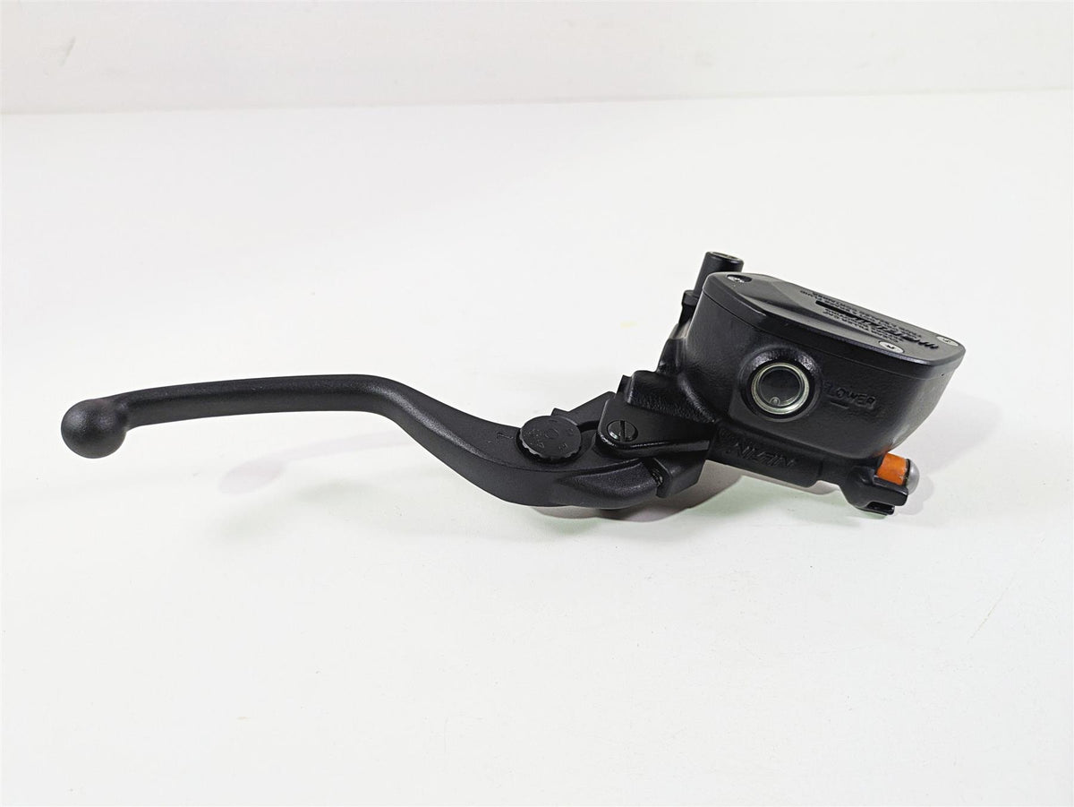 2022 BMW RnineT Pure K22 Nissin Front Brake Master Cylinder 32728563845 {{ shop.shopifyCountryName }} - Mototech271