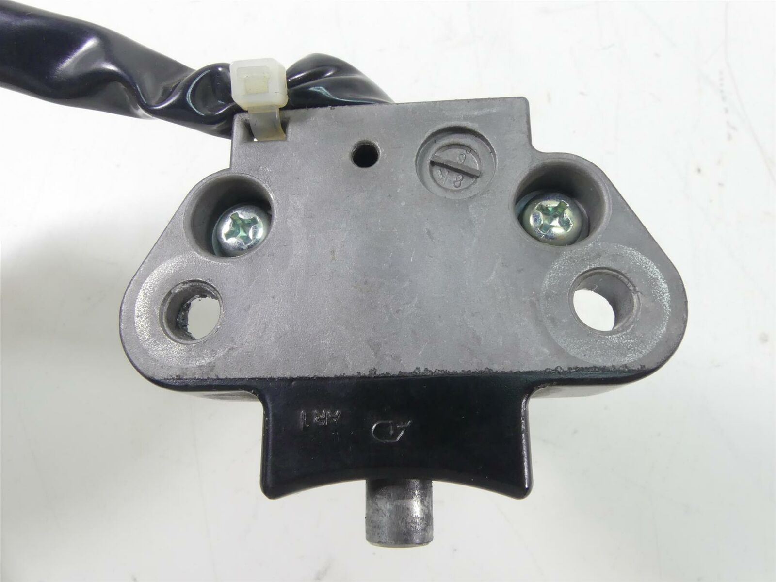 2020 Yamaha VMX17 1700 Ignition Switch Key Lock Tank Cap Set 2S3-82501-30-00 {{ shop.shopifyCountryName }} - Mototech271