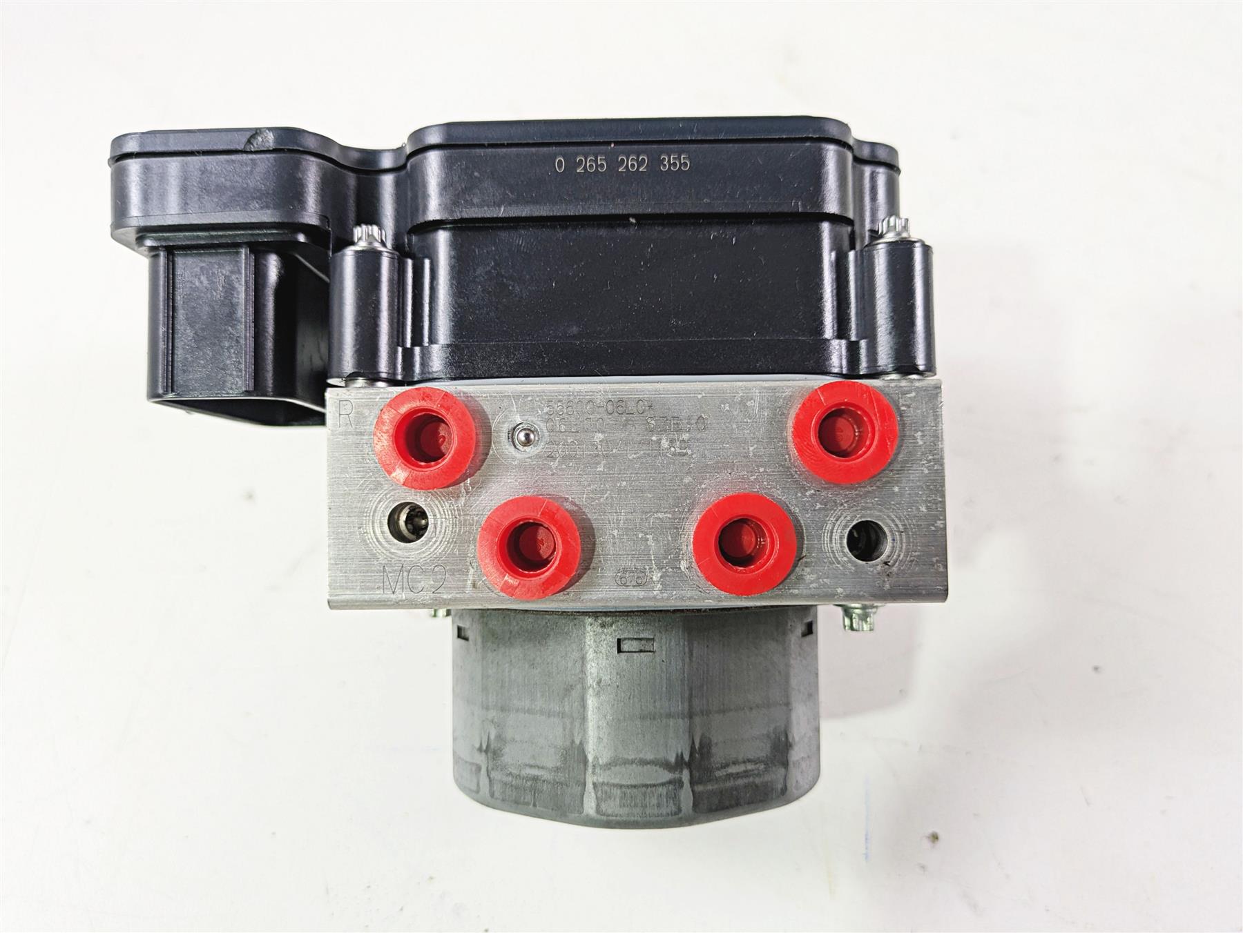 2020 Suzuki V-Strom 1050 XT Abs Brake Pump Unit Module 55610-06L00 {{ shop.shopifyCountryName }} - Mototech271