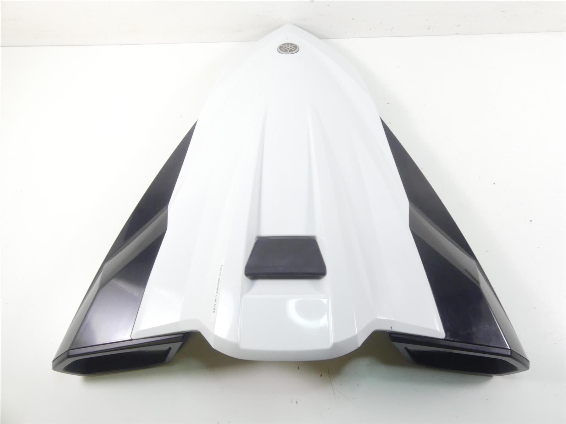 2018 Yamaha Waverunner VX1050 BT Deluxe Hood Cover & Mirror Set F2X-U517B-00-
