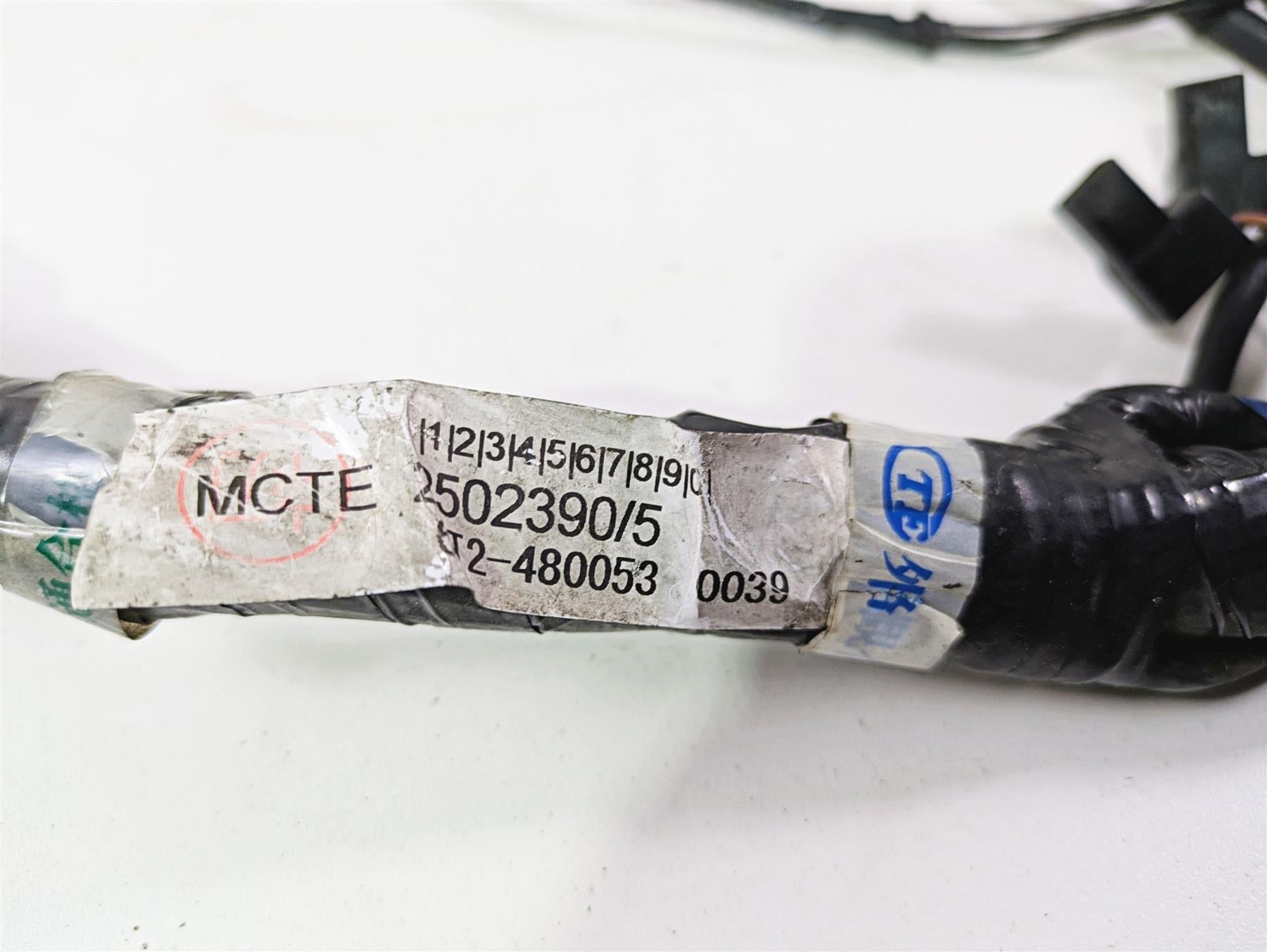 2006 Triumph Rocket 3 Main & Sub Wiring Harness Loom - No Cuts T2502390 {{ shop.shopifyCountryName }} - Mototech271