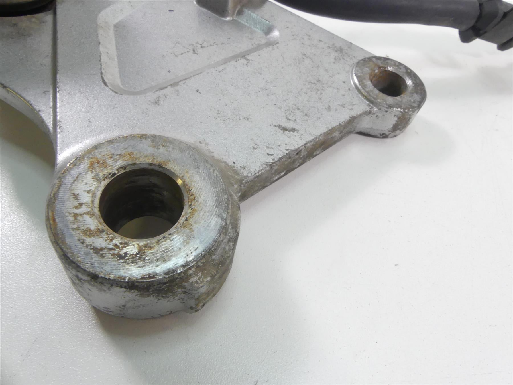 2003 Honda VTX1300 S Rear Nissin Brake Caliper + Bracket & Line 43150-MEA-671 {{ shop.shopifyCountryName }} - Mototech271