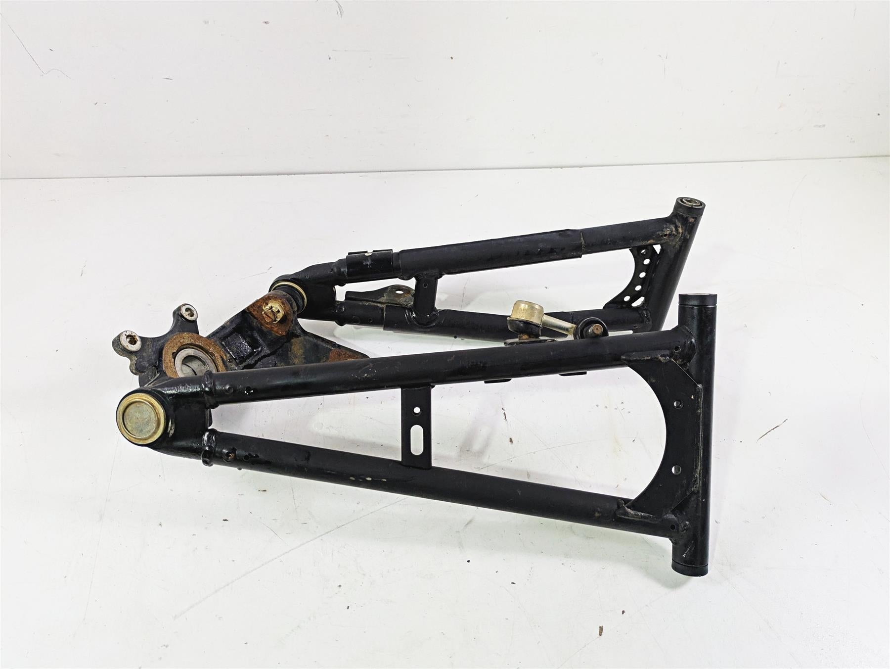 2022 CFMoto Zforce 950 Sport Front Right Control Arm Knee Assembly 5BYA-050801 {{ shop.shopifyCountryName }} - Mototech271