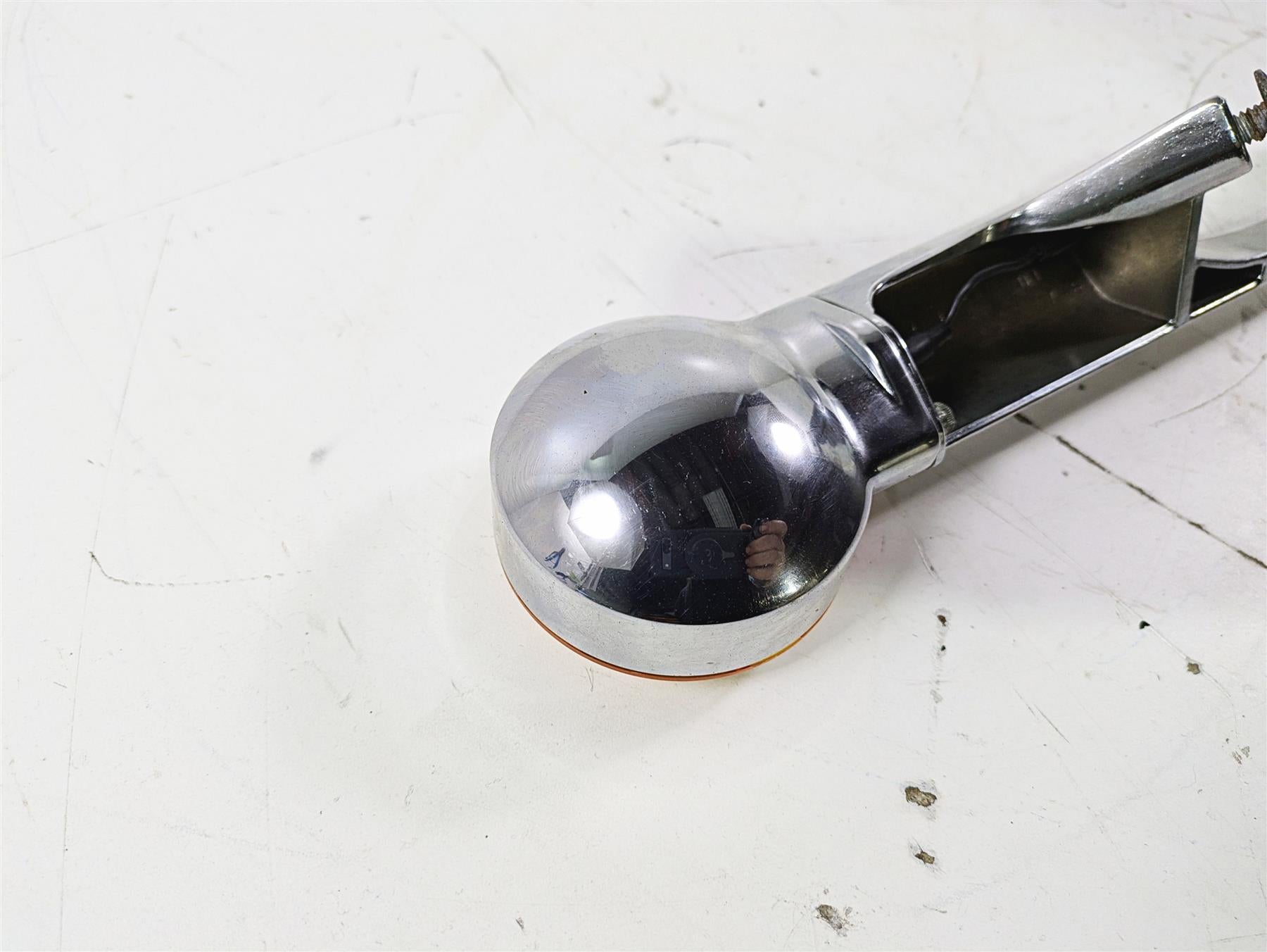 1992 Harley FLSTC Softail Heritage Rear Turn Signal Blinker Bar Set 68510-74C {{ shop.shopifyCountryName }} - Mototech271
