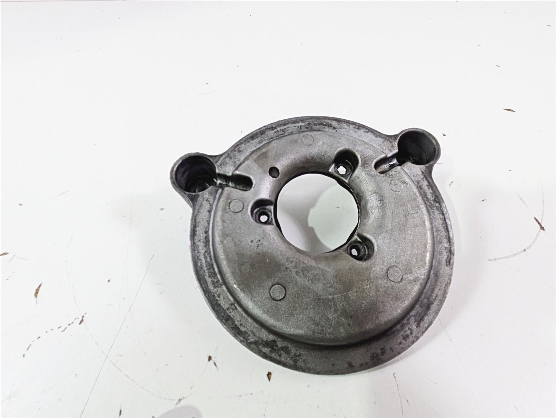 2016 Harley FXDL Dyna Low Rider Air Cleaner Filter Mount Backplate 29478-05A {{ shop.shopifyCountryName }} - Mototech271