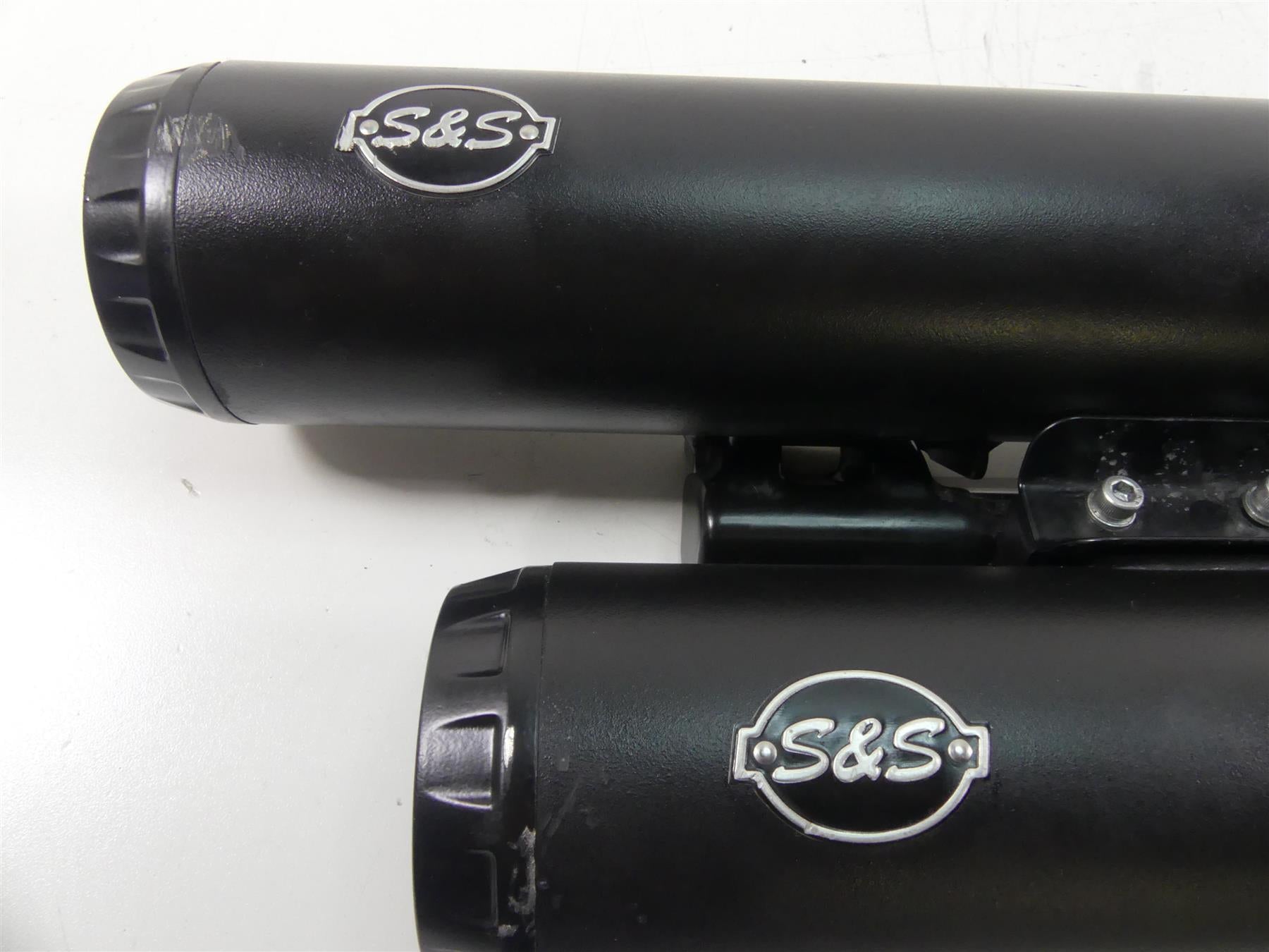 2018 Harley Softail FXBB Street Bob S&S Grand National Slip On Set 550-0754B {{ shop.shopifyCountryName }} - Mototech271