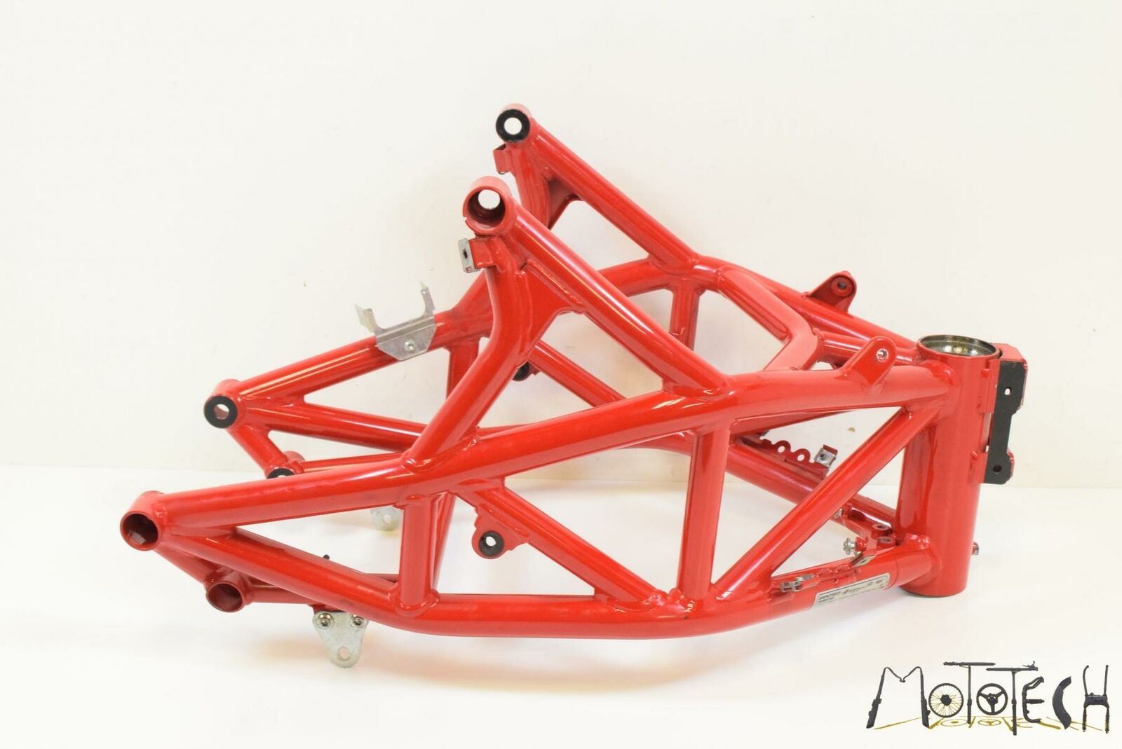 2013 MV Agusta F3 675 ERA Straight Main Frame Chassis SLVG TTL 8000B6515 {{ shop.shopifyCountryName }} - Mototech271