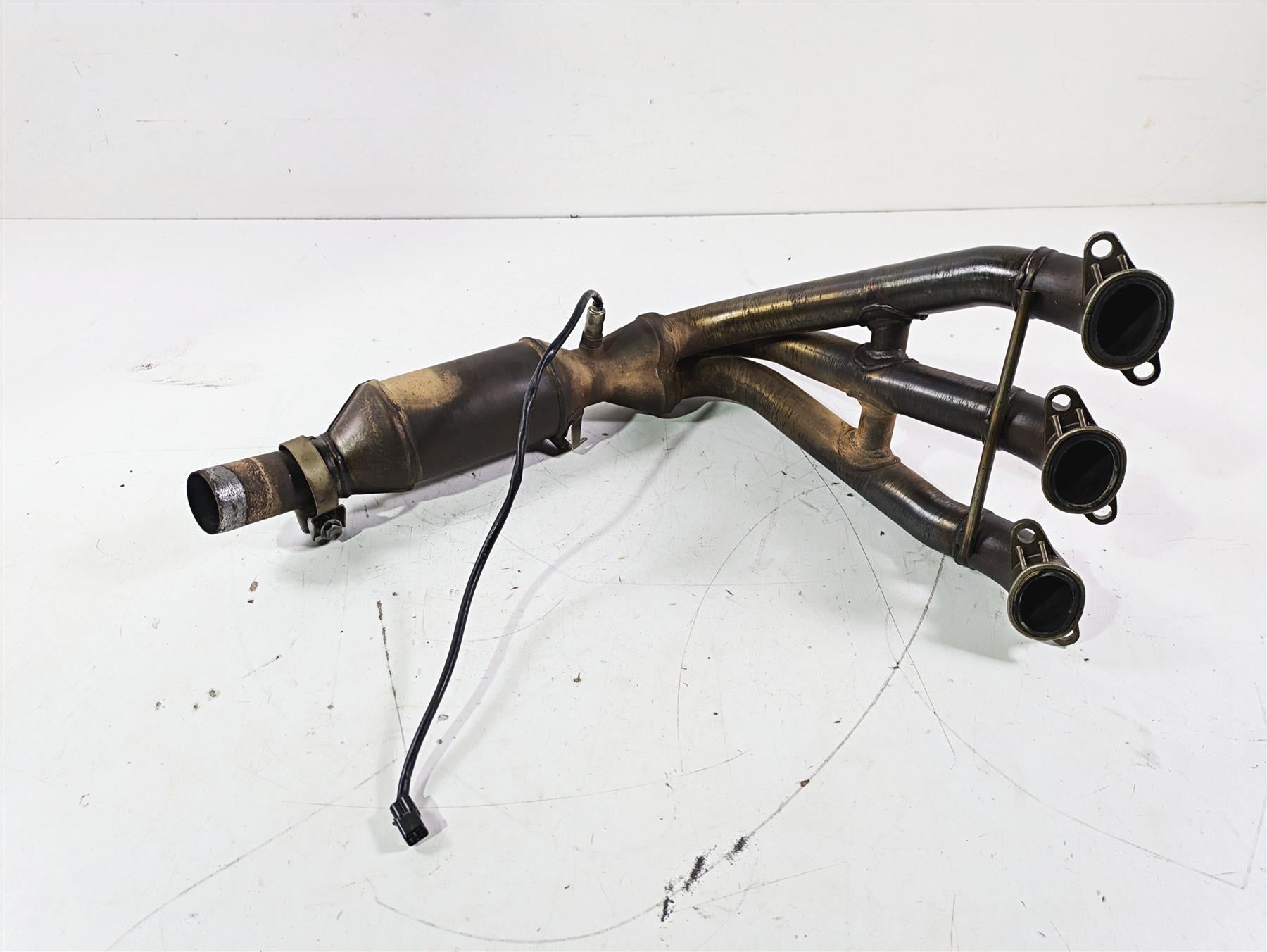 2019 Triumph Speed Triple RS 1050 Exhaust Header Manifold T2209004 T2207005 {{ shop.shopifyCountryName }} - Mototech271