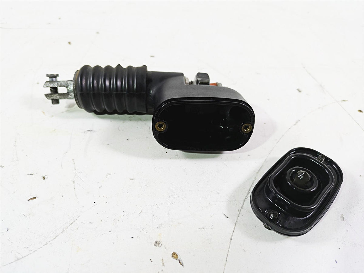 2005 Harley Softail FLSTSCI Heritage Springer Rear Brake Mstr Cylinder 41755-99F {{ shop.shopifyCountryName }} - Mototech271