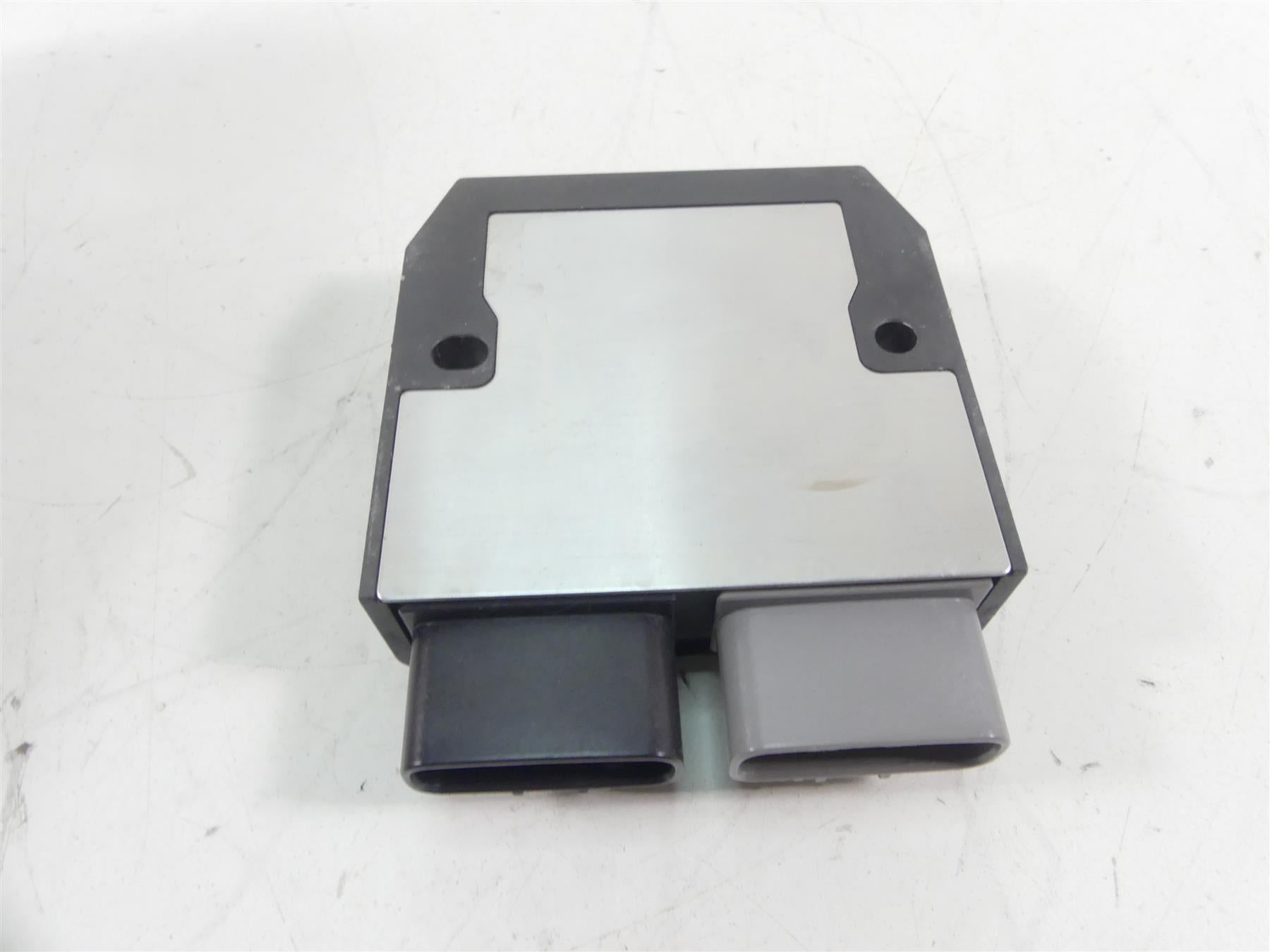 2016 BMW R1200RS K54 Rectifier Voltage Regulator FH020AA 12318523367 {{ shop.shopifyCountryName }} - Mototech271