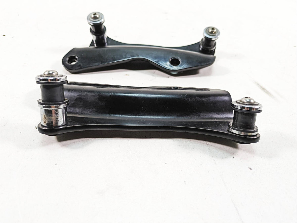 2019 Harley Touring FLHX Street Glide Quick Release Backrest Mount 52300353 {{ shop.shopifyCountryName }} - Mototech271