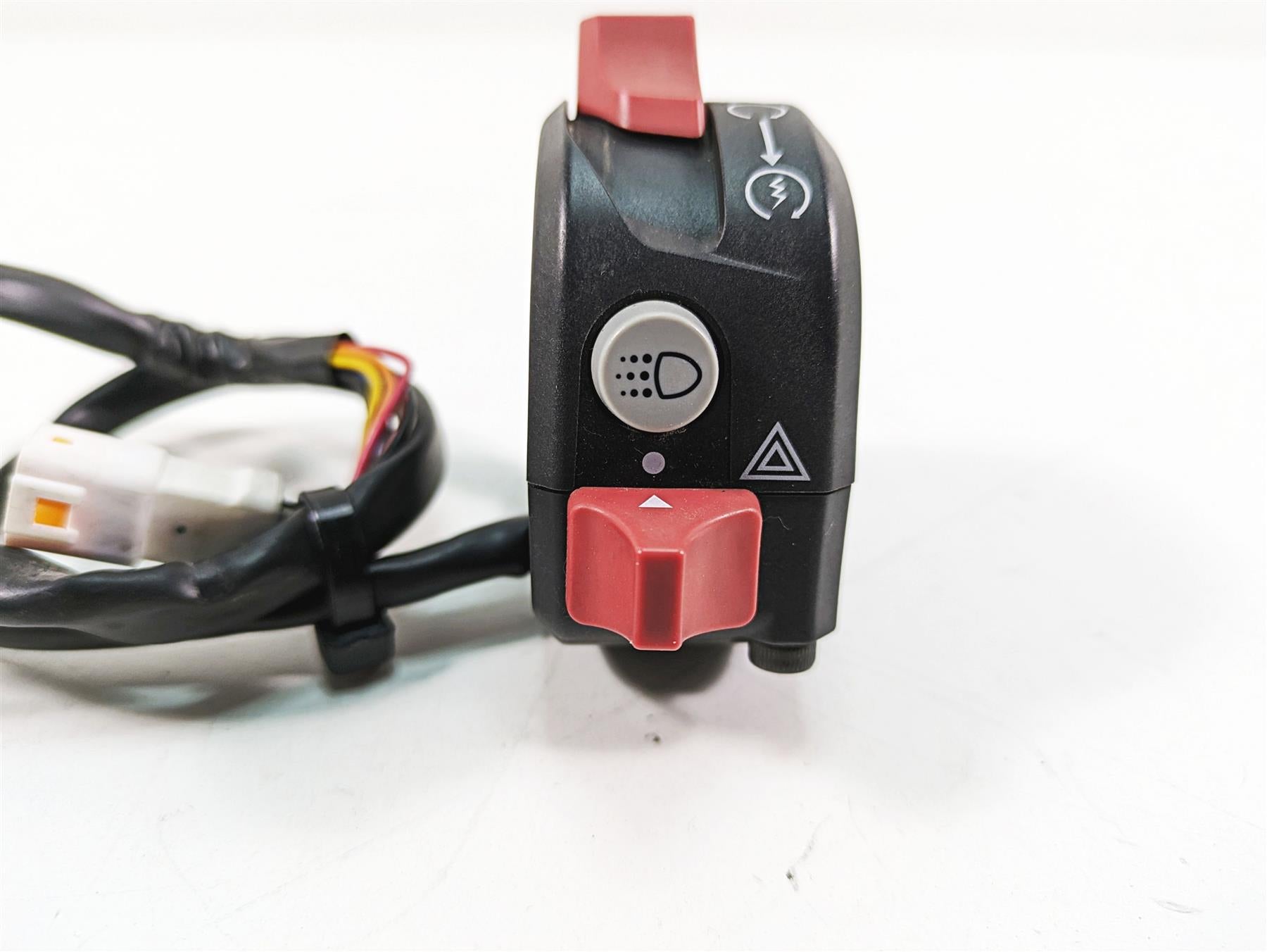 2020 Ducati Hypermotard 950 SP Right Hand Start Stop Control Switch 65010283B {{ shop.shopifyCountryName }} - Mototech271