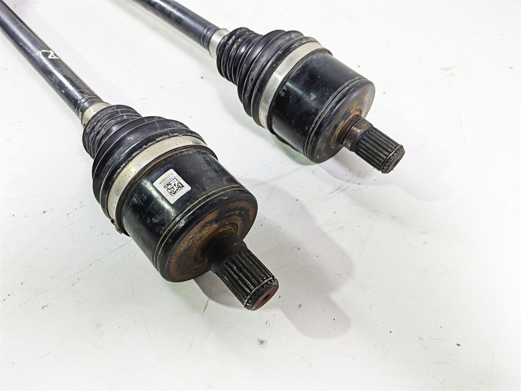 2022 Can-Am Defender XMR HD10 Rear Cv Drive Axle Shaft Set 705503051 {{ shop.shopifyCountryName }} - Mototech271