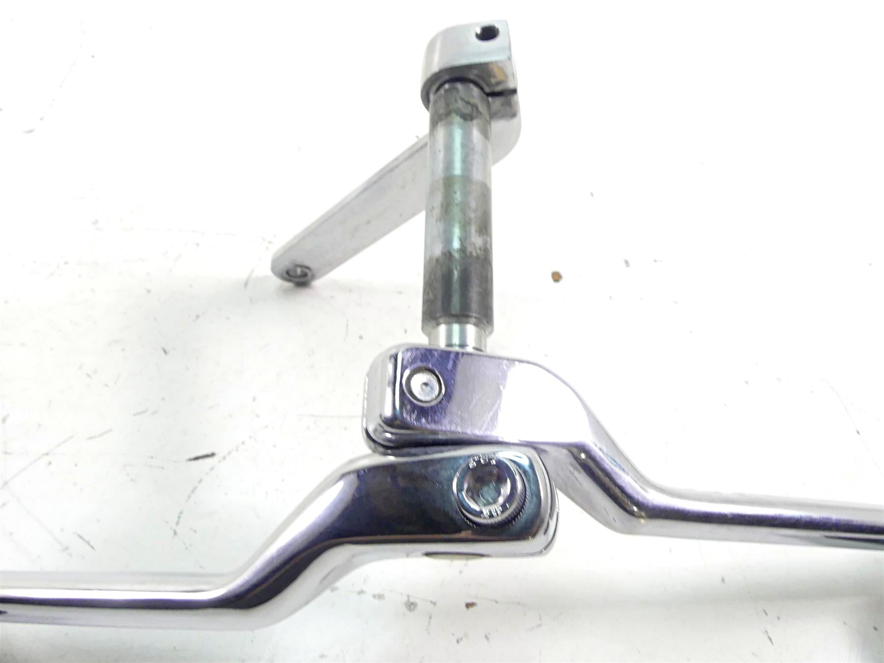 2002 Harley Touring FLHTC Electra Glide Shifter Shift Pedal Lever Set 33895-82E {{ shop.shopifyCountryName }} - Mototech271