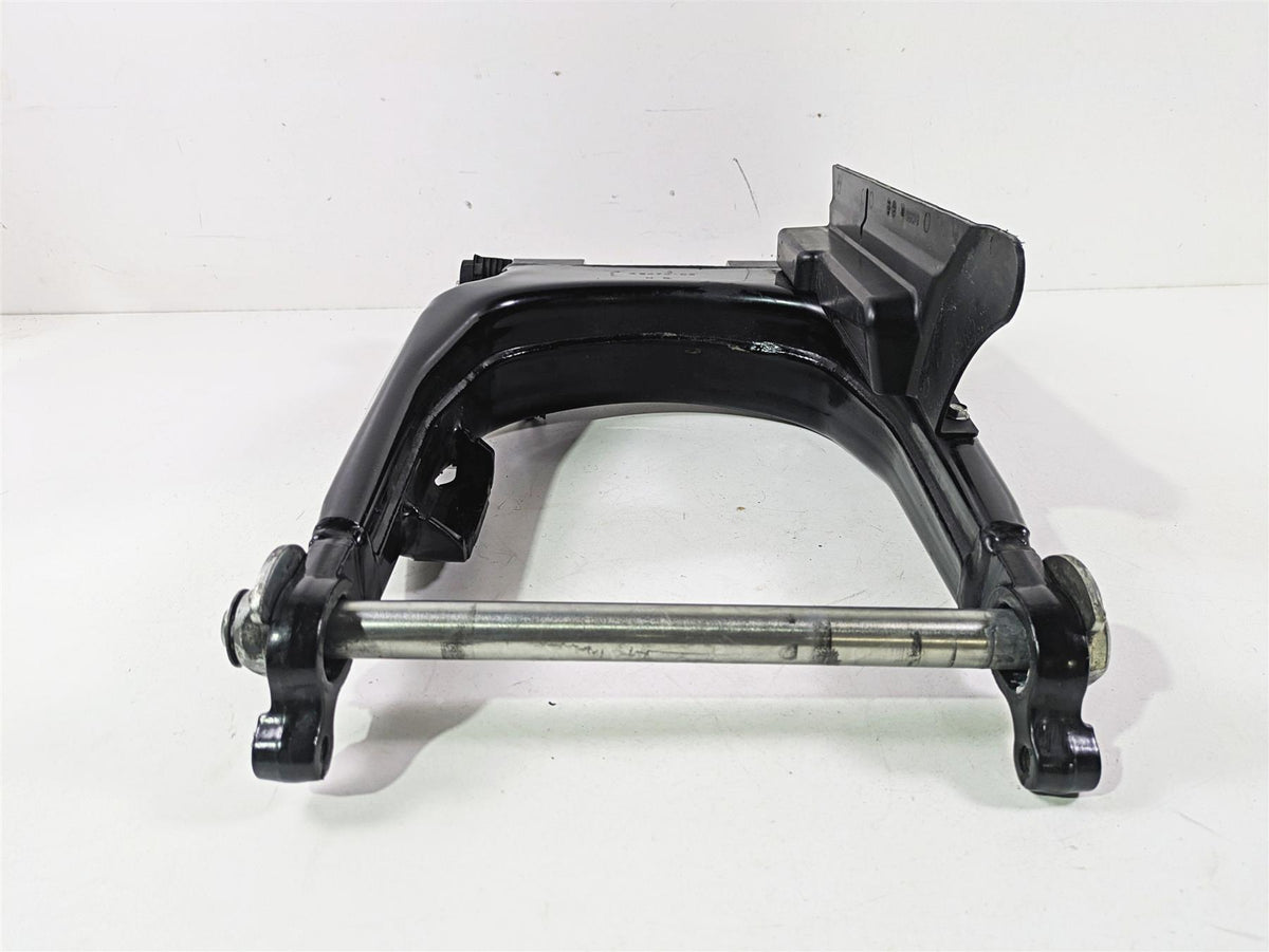 2021 Harley Touring FLTRX Road Glide Rear Swingarm & Axle Set 45470-09 {{ shop.shopifyCountryName }} - Mototech271