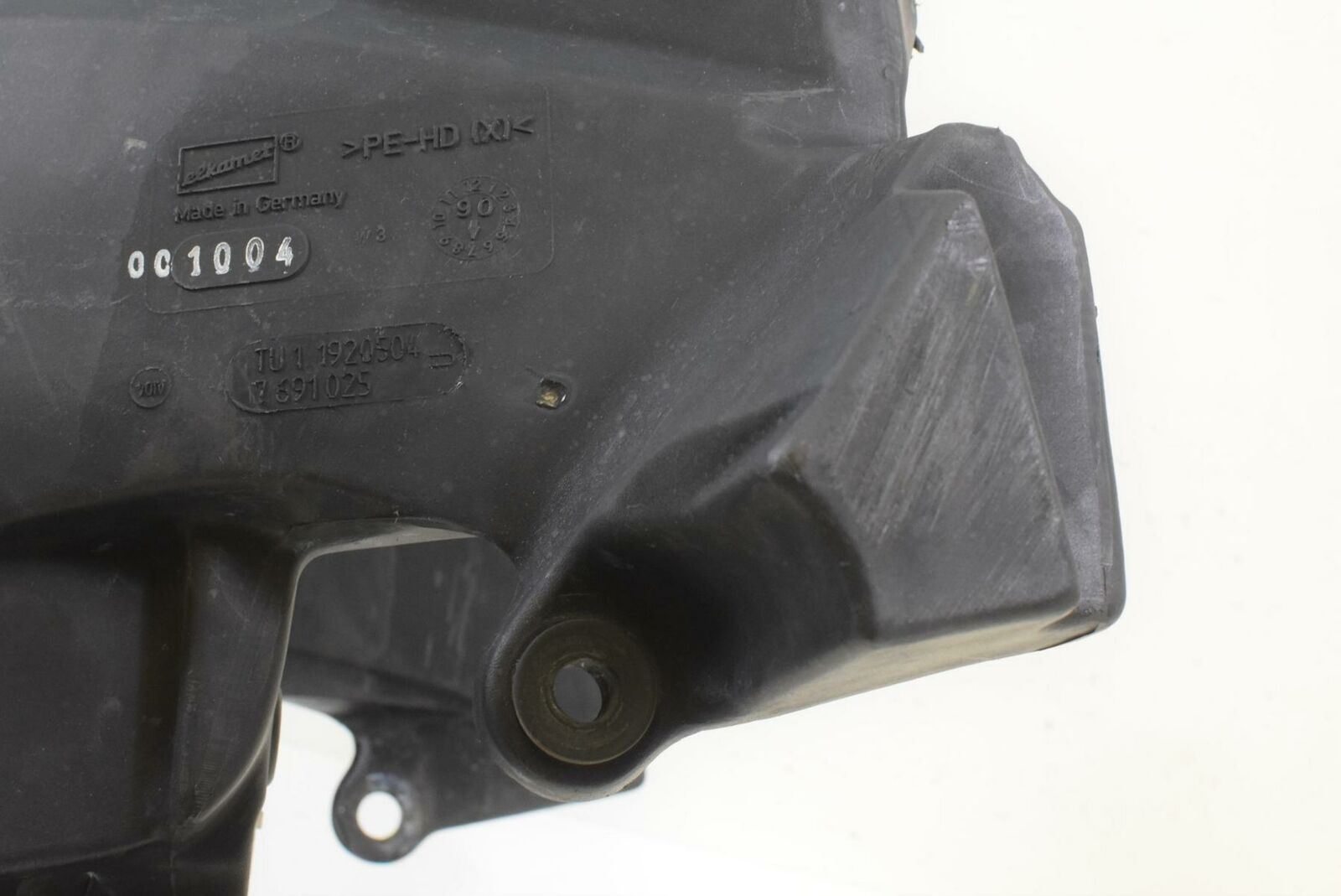 2007 BMW K1200 GT K44 Fuel Gas Petrol Tank 16117711030 {{ shop.shopifyCountryName }} - Mototech271