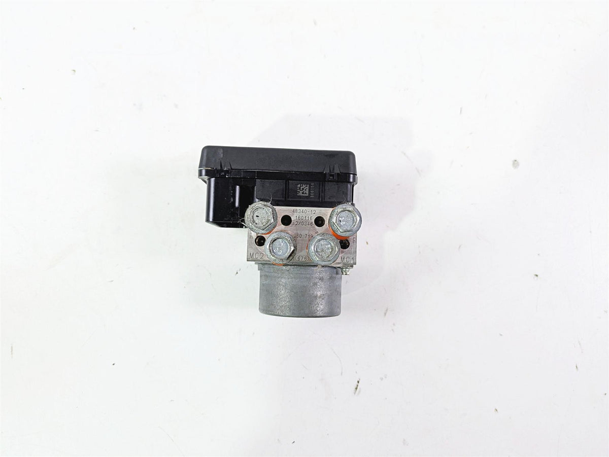 2016 Harley FXDWG Dyna Wide Glide Abs Brake Pump Module 48341-12 48340-12 {{ shop.shopifyCountryName }} - Mototech271