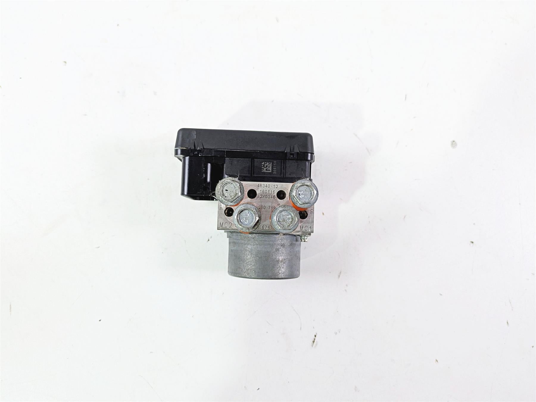 2016 Harley FXDWG Dyna Wide Glide Abs Brake Pump Module 48341-12 48340-12 {{ shop.shopifyCountryName }} - Mototech271