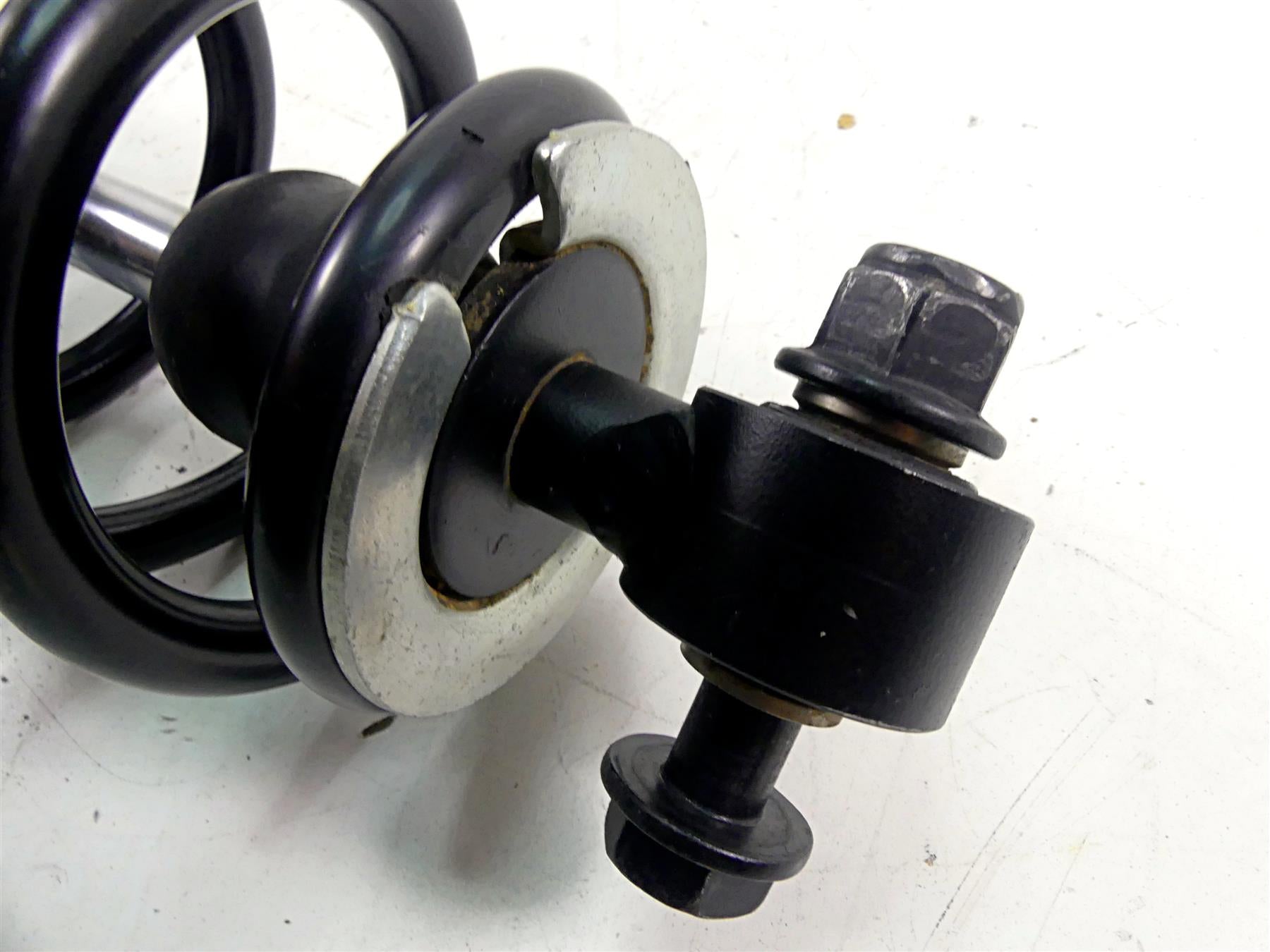 2021 Can Am Commander 1000R XT Front Suspension Shock Damper 706204222 {{ shop.shopifyCountryName }} - Mototech271