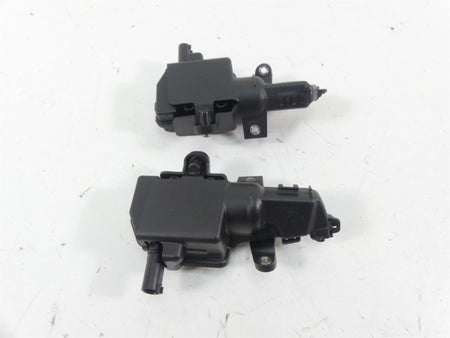 2017 BMW R1200RT K52 Saddlebag Lock Actuator Motor Set 46548549165 {{ shop.shopifyCountryName }} - Mototech271