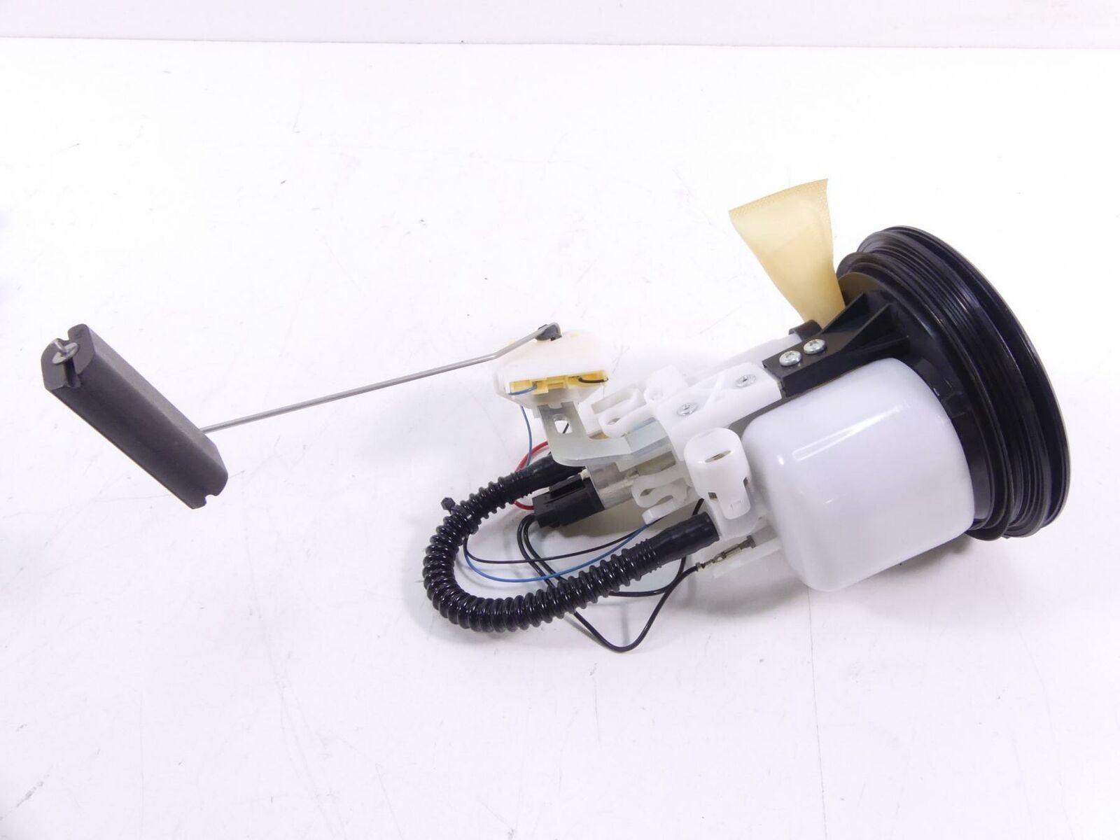 2020 BMW F900 R F900R K83 Fuel Gas PEtrol Pump 640miles 9829183 {{ shop.shopifyCountryName }} - Mototech271
