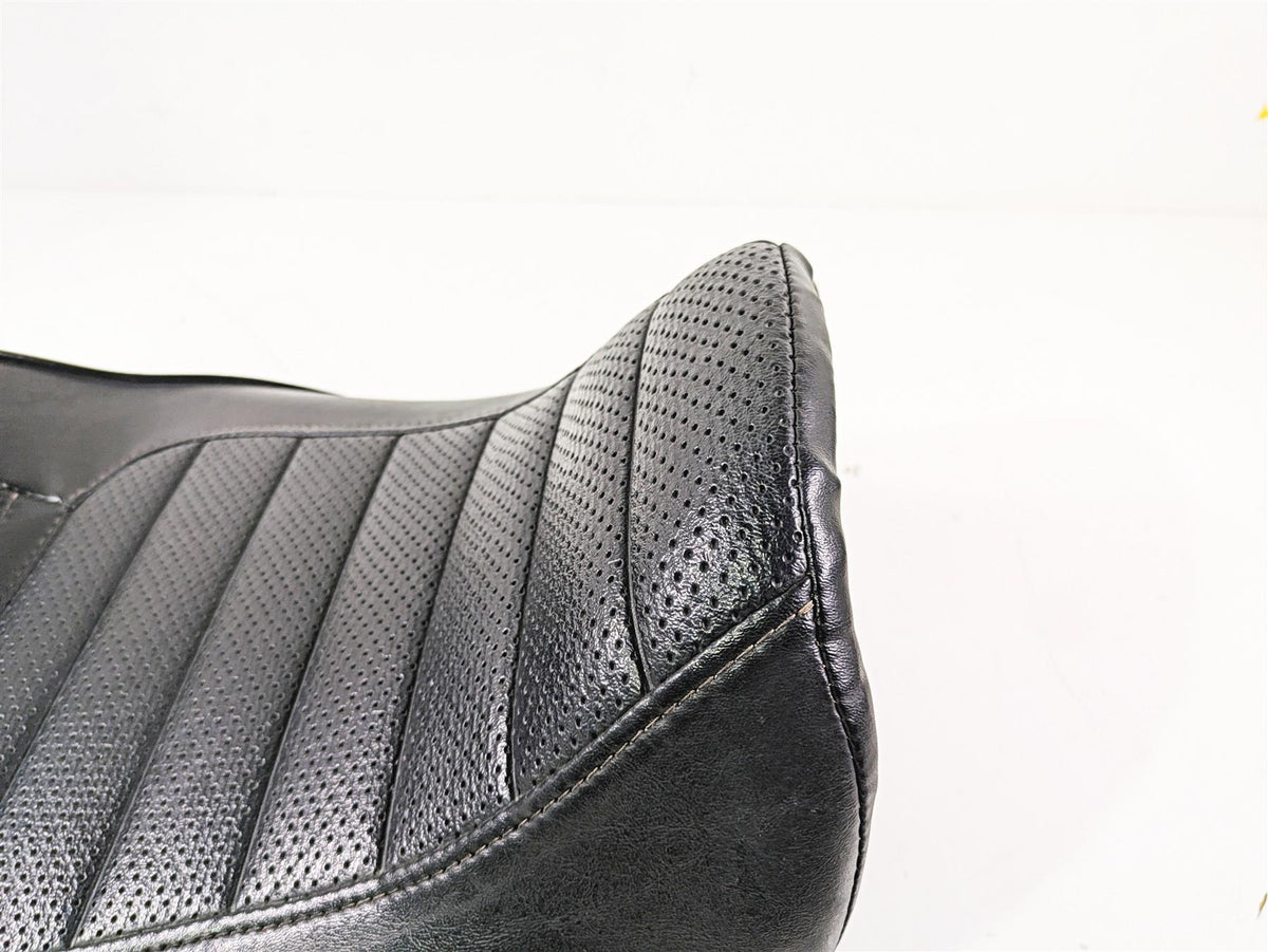 2015 Harley FXDL Dyna Low Rider Nice Seat Saddle 52000136 {{ shop.shopifyCountryName }} - Mototech271