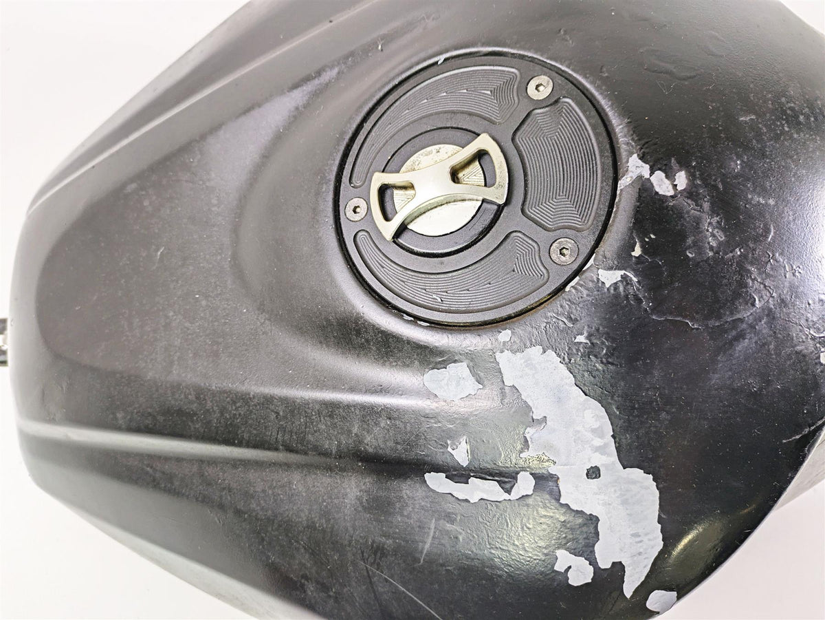2002 Yamaha YZFR1 R1 Fuel Gas Petrol Tank & Aftermaket Lid 5PW-Y2410-30-01 {{ shop.shopifyCountryName }} - Mototech271