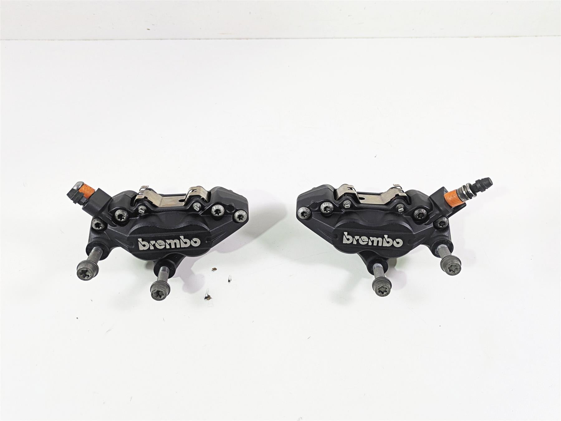 2018 BMW R nineT Urban GS K33 Front Brembo Brake Caliper Set 34117716717