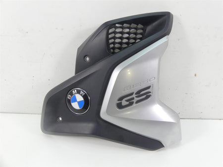 2019 BMW R1250GS K50 Right Side Intake Fairing & Emblem 46638556656 46638392882 {{ shop.shopifyCountryName }} - Mototech271