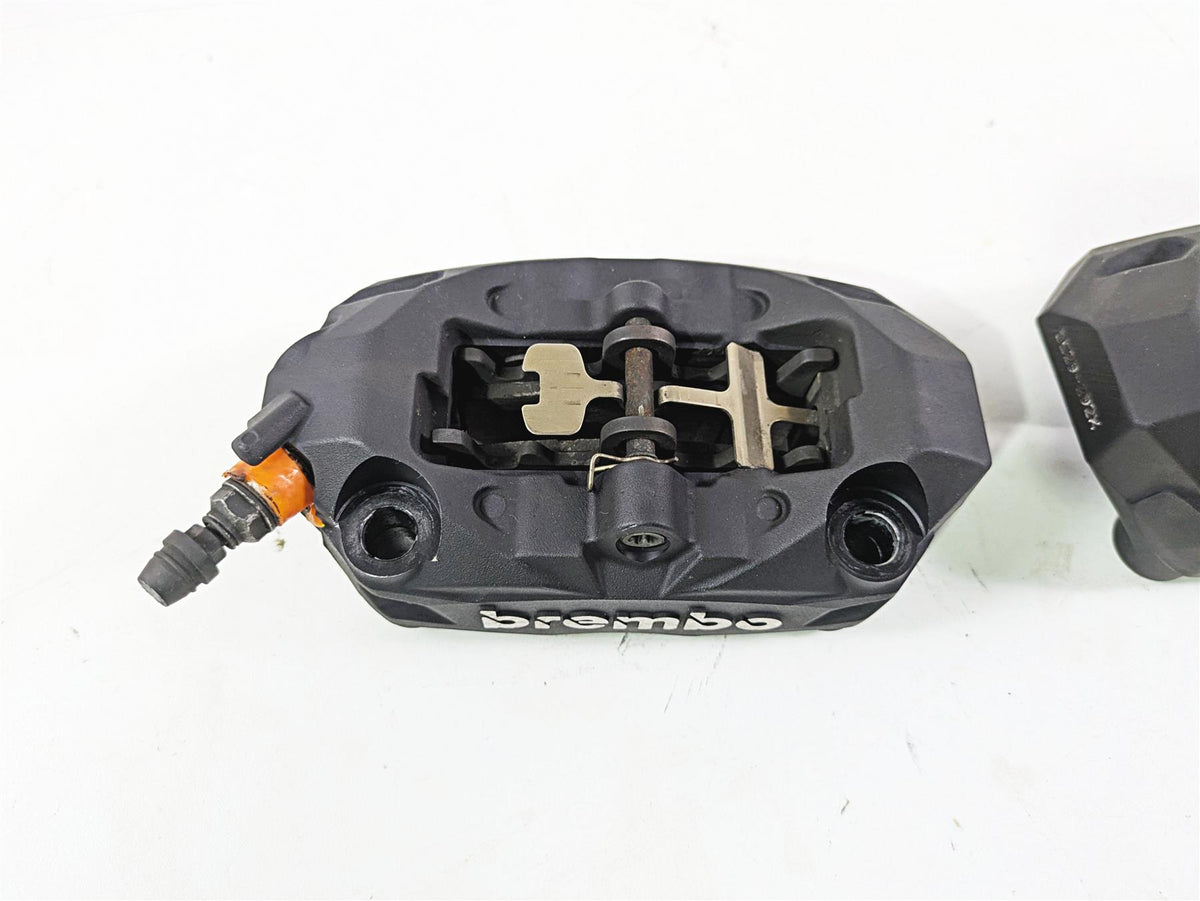 2015 BMW R1200 GS Adv K51 Brembo Front Brake Caliper Set 100mm 34118556205 {{ shop.shopifyCountryName }} - Mototech271