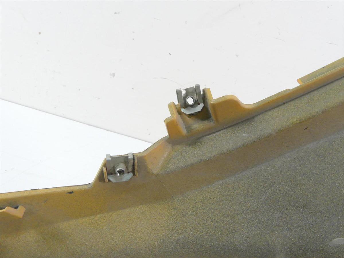 2008 BMW R1200GS K25 Tank Center Cover Fairing Cowl 46637709317 {{ shop.shopifyCountryName }} - Mototech271
