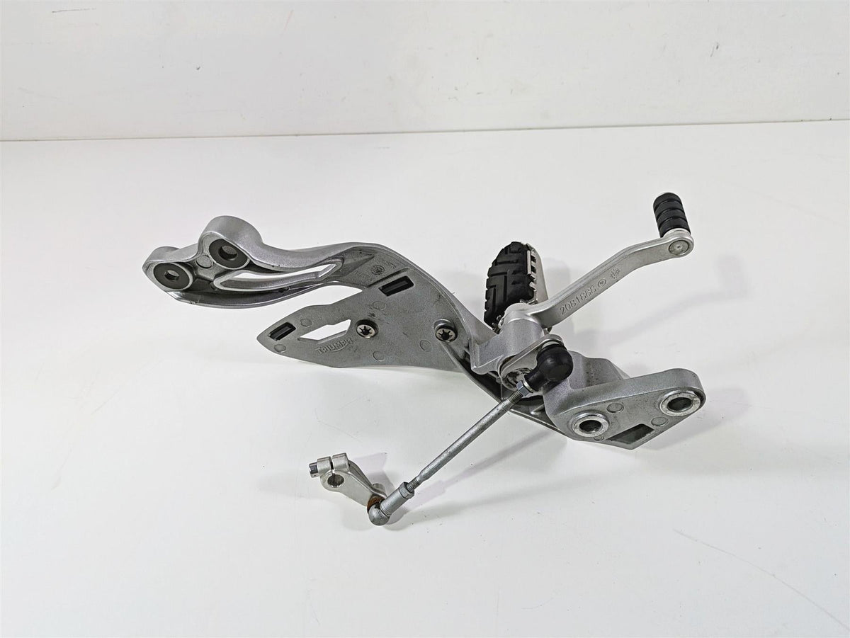 2015 Triumph Tiger Explorer XC Left Front Footpeg & Shifter T2081079 T2081888 {{ shop.shopifyCountryName }} - Mototech271