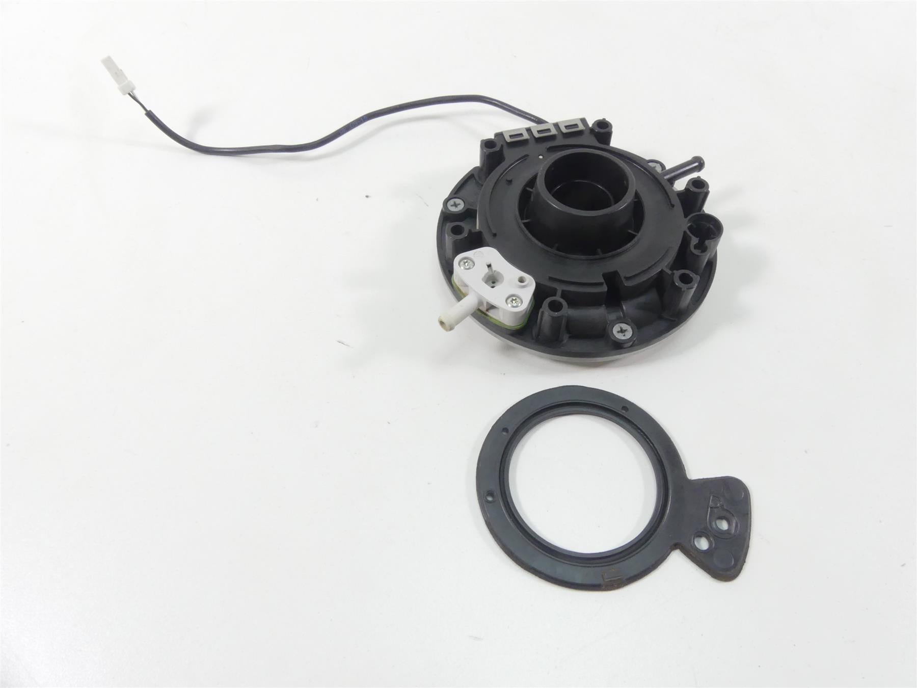 2019 KTM 1290R Super Adventure Keyless Fuel Gas Tank Lid -Read 60707008000 {{ shop.shopifyCountryName }} - Mototech271