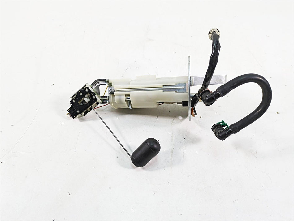 2022 Suzuki GSXR 750 Fuel Gas Petrol Pump -Tested -Video 15100-14J01 {{ shop.shopifyCountryName }} - Mototech271