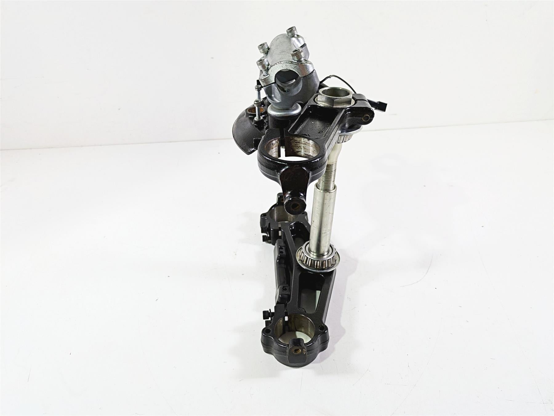 2017 Harley Touring FLHTKSE CVO E-Glide Upper Lower Triple Tree 49mm 45900091A {{ shop.shopifyCountryName }} - Mototech271