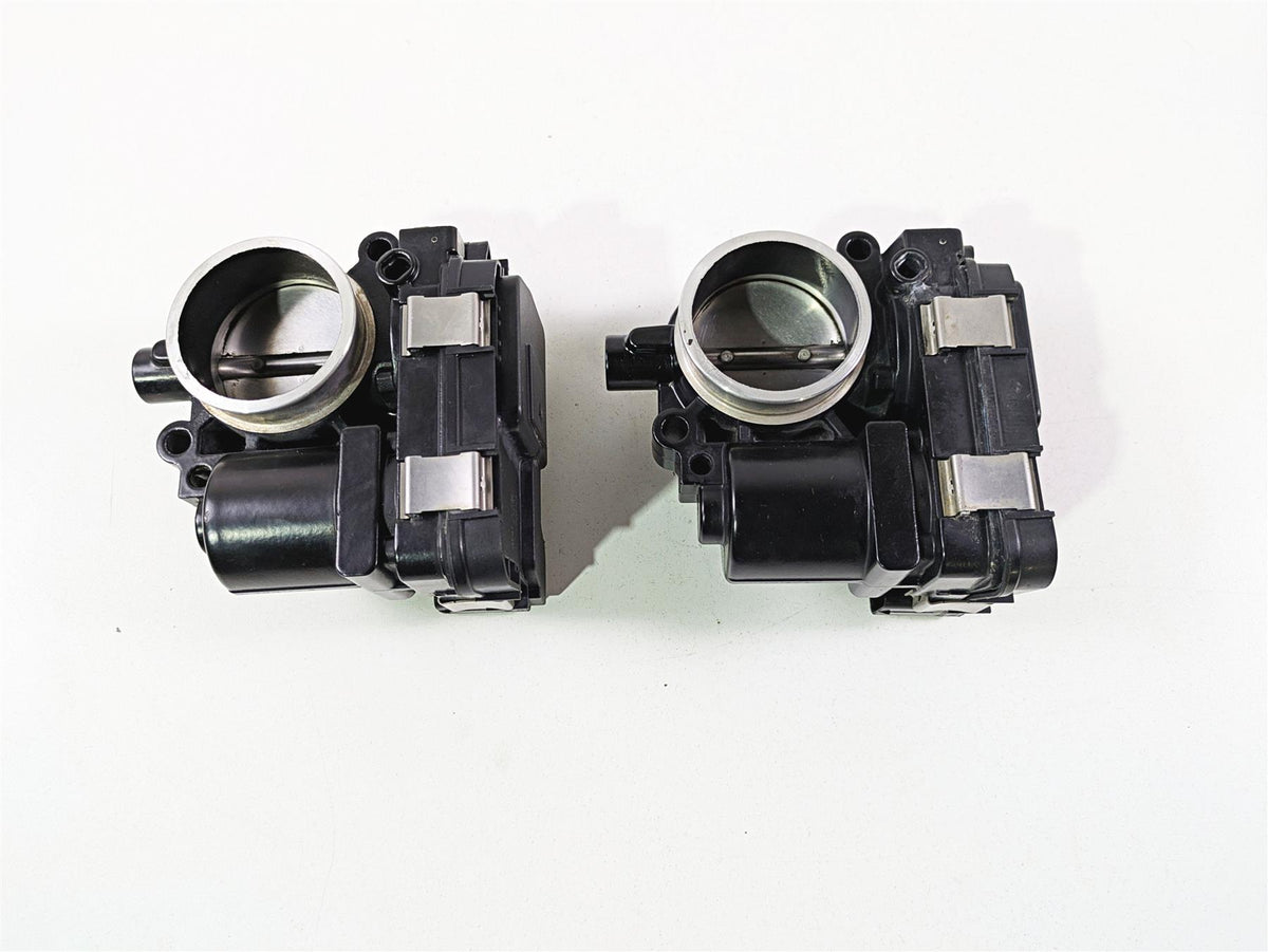 2017 BMW R1200 GS K50 Throttle Body Bodies Set 13548564959 {{ shop.shopifyCountryName }} - Mototech271