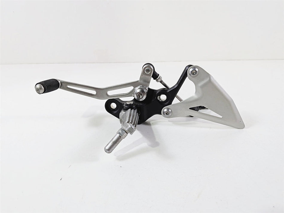 2024 Kawasaki EX500 Ninja 40th An. Left Front Foot Peg & Shifter 35063-1407 {{ shop.shopifyCountryName }} - Mototech271