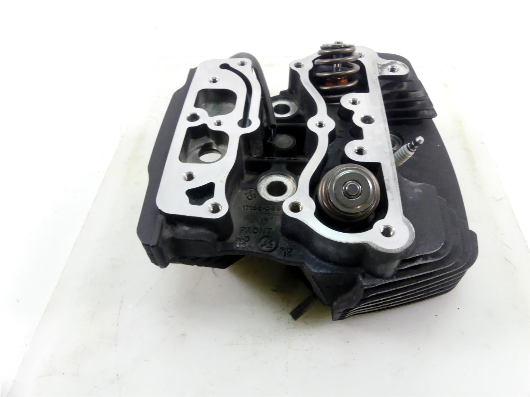 2017 Harley Softail FXSB Breakout Front 103 Cylinder Head Cylinderhead 16500023 {{ shop.shopifyCountryName }} - Mototech271