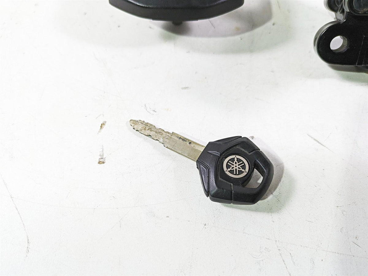 2021 Yamaha Tenere 700 XTZ7 Ignition Switch Key Lock Set BAU-82501-00-00 {{ shop.shopifyCountryName }} - Mototech271