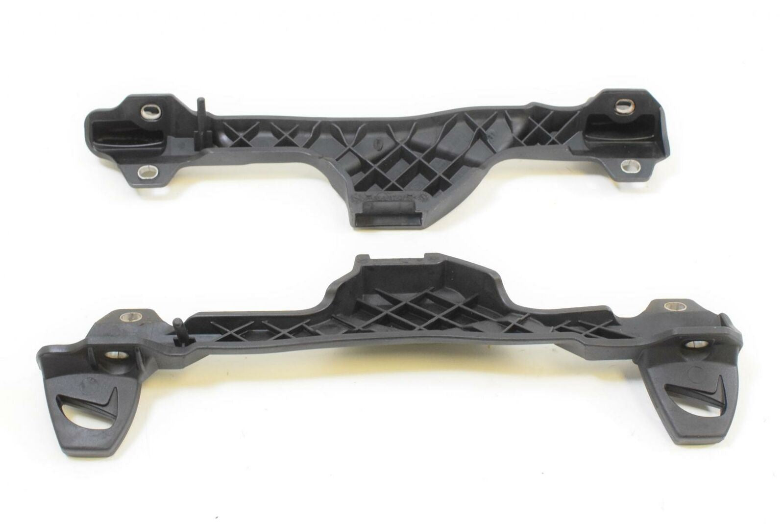 2007 BMW K1200 GT K44 Saddlebag Holder Carrier Mount Set 46547699903 46547699904 {{ shop.shopifyCountryName }} - Mototech271