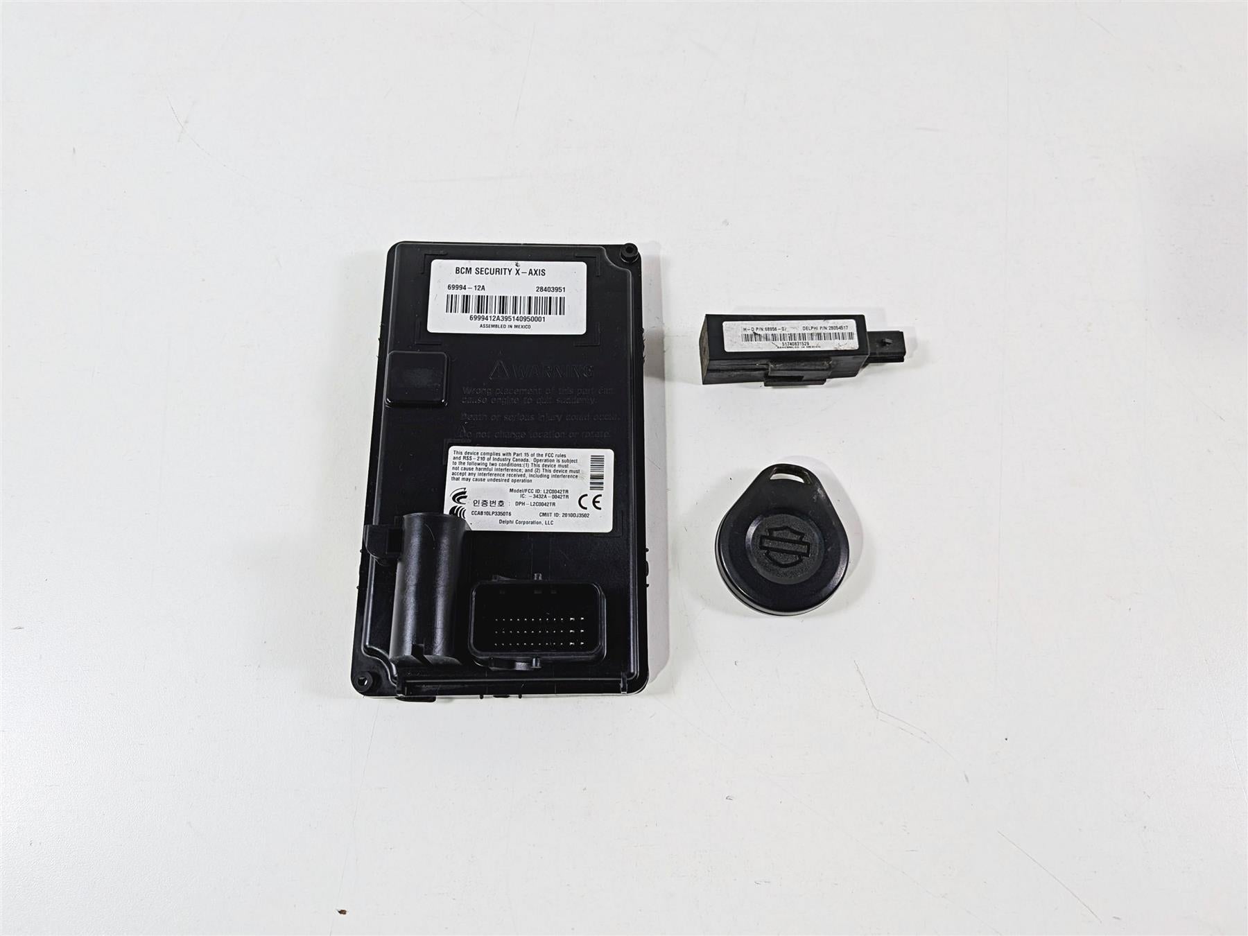 2014 Harley Touring FLHTK Electra Glide Bcm Security X-Axis Fob Set 69994-12-Mototech271