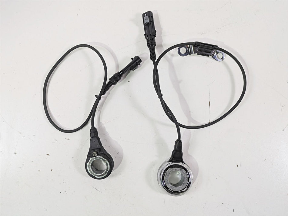2010 Harley Touring FLHXSE CVO Street Glide Abs Brake Speed Sensor Set 40614-08 {{ shop.shopifyCountryName }} - Mototech271