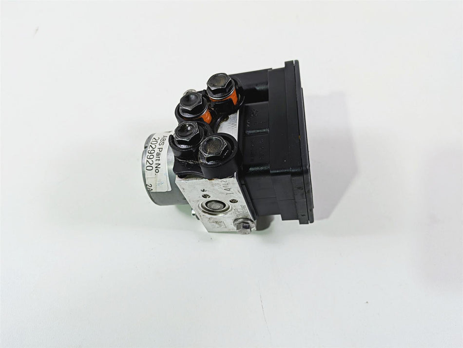 2024 Triumph Tiger 900 GT Abs Brake Pump Unit Module T2029921 T2029920 {{ shop.shopifyCountryName }} - Mototech271