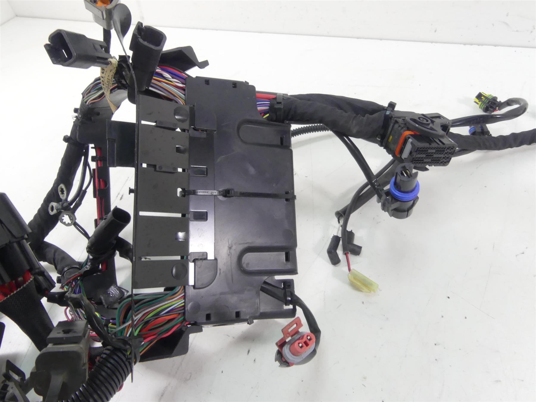 2016 Harley FLS Softail Slim Main Wiring Harness Loom - Non Abs 69201079 {{ shop.shopifyCountryName }} - Mototech271