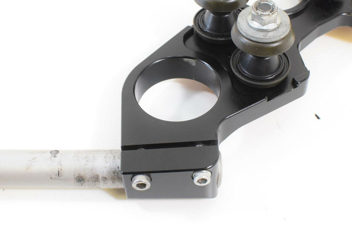 2008 Suzuki GSX1300R GSX1300 R Hayabusa Upper Bracket With Handlebars 56210-15H0 {{ shop.shopifyCountryName }} - Mototech271