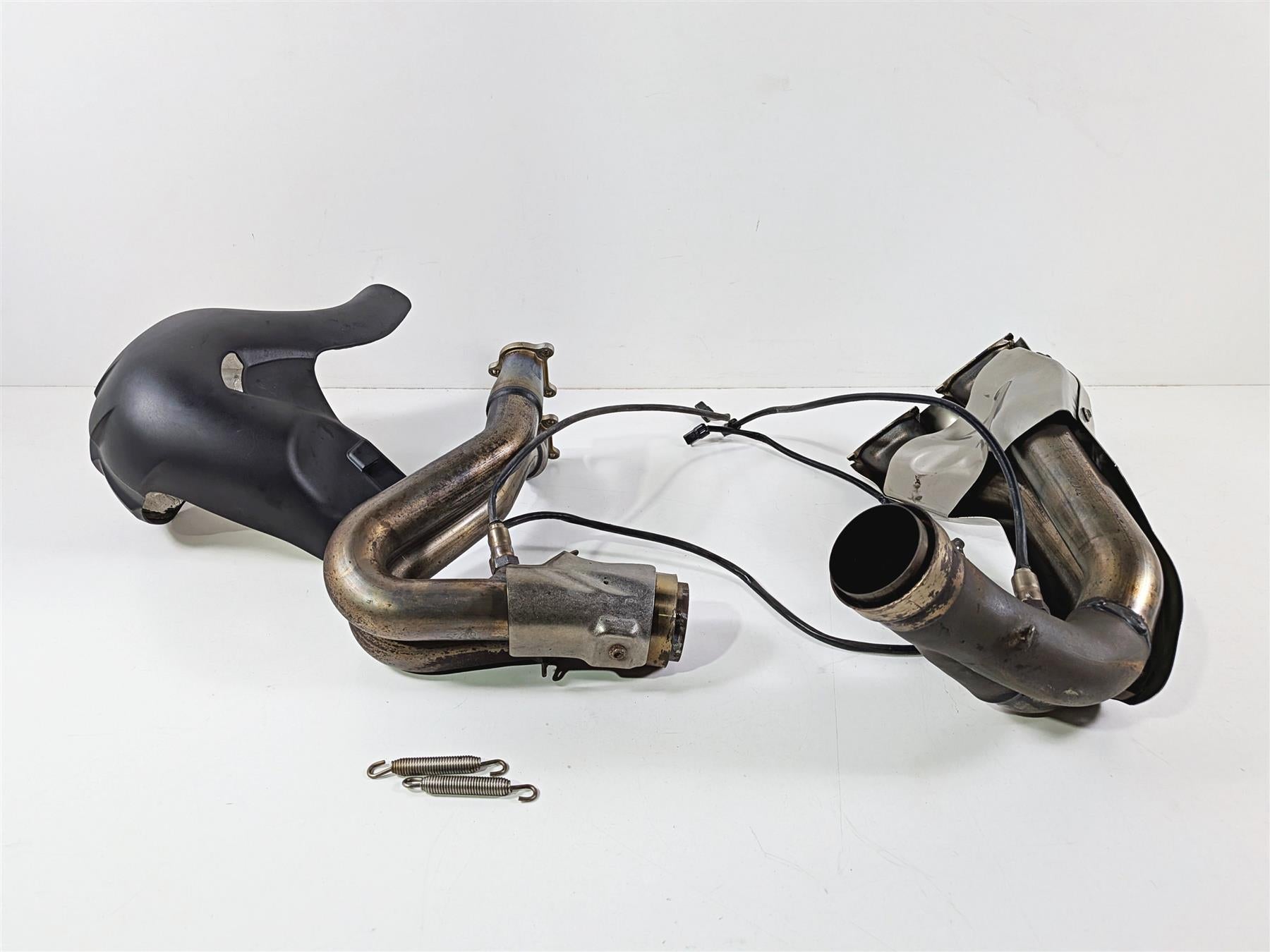 2023 Ducati Streetfighter V4 Exhaust Header & O2 Sensor Set 57014866B 57015222A-Mototech271