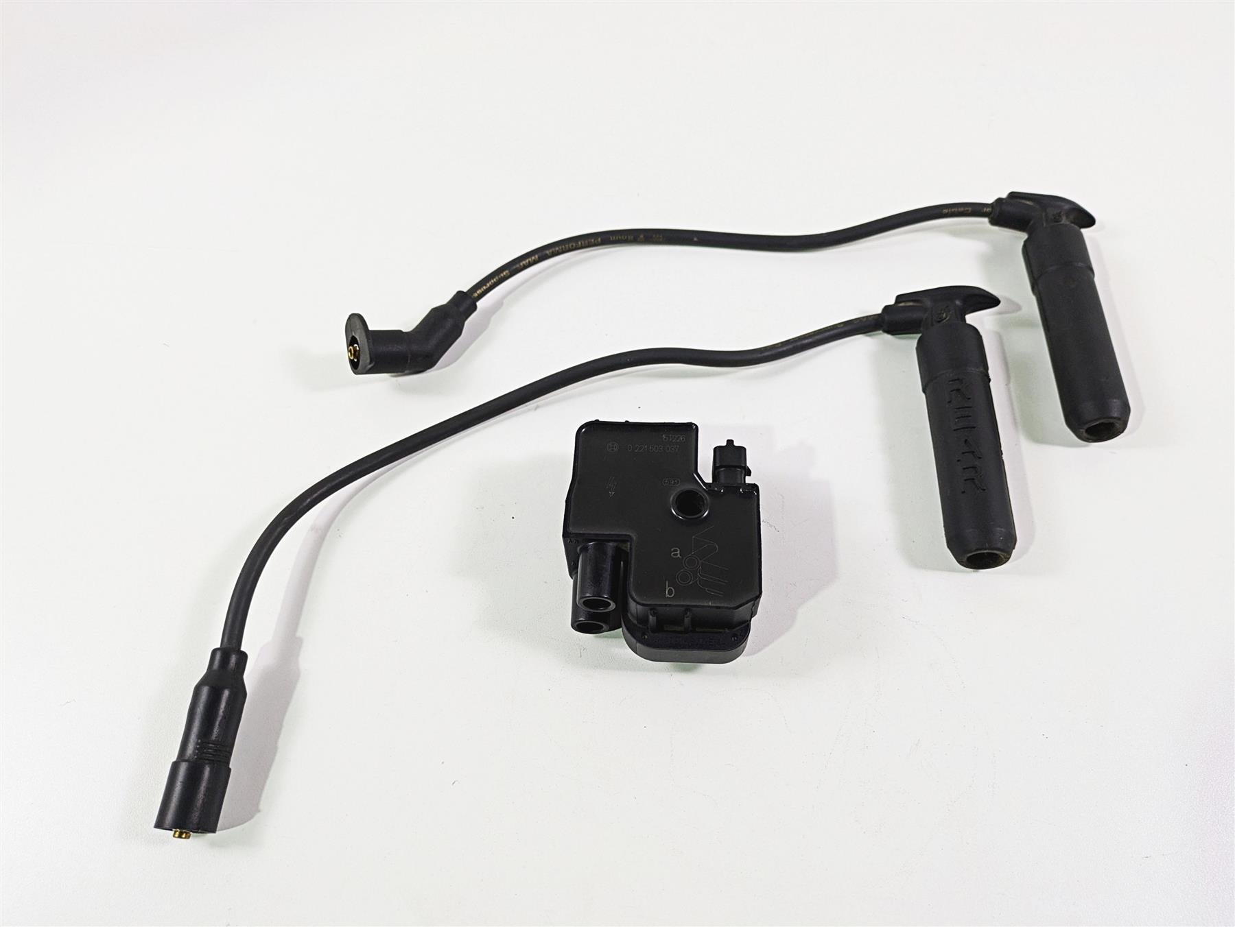 2016 Indian Chief Classic Ignition Coil & Wires Plugs Set 4010425 2876049 {{ shop.shopifyCountryName }} - Mototech271